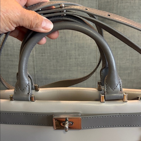 Michael Kors Tatiana Medium Leather Satchel 12.5”x9”x5”Preloved - Picture 9 of 17